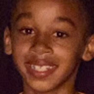 Meet your Posher, Devyn